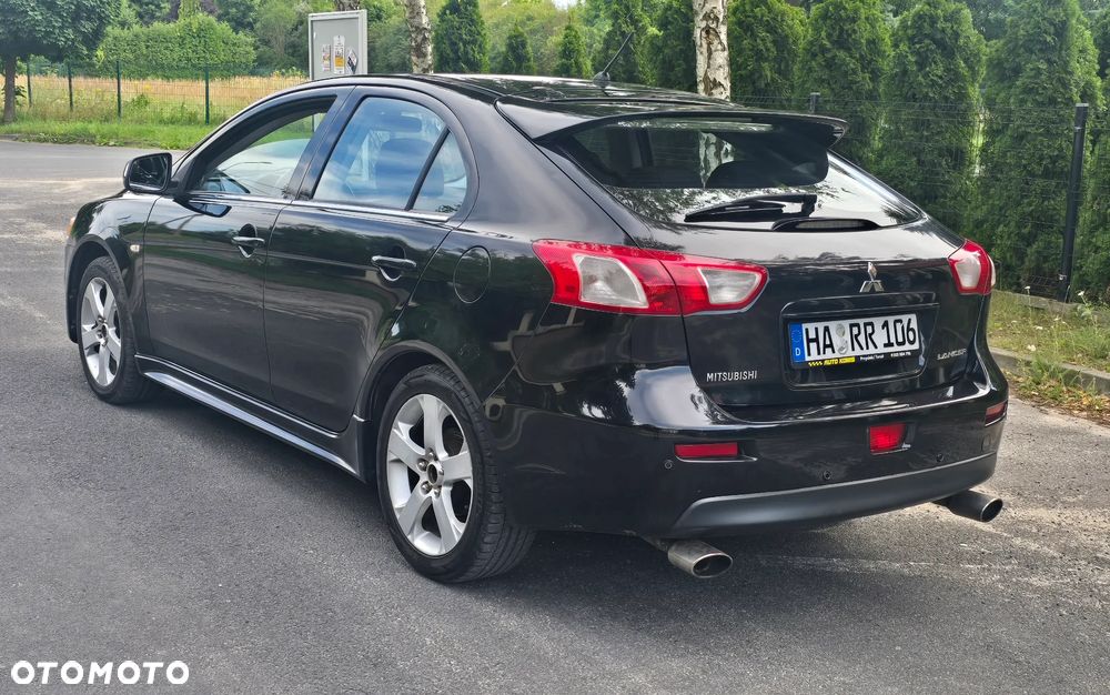 Mitsubishi Lancer 1.8 Intense - 8