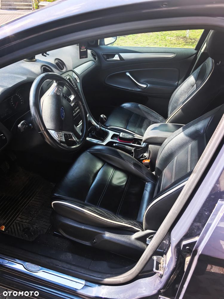 Ford Mondeo 2.0 TDCi Titanium - 10