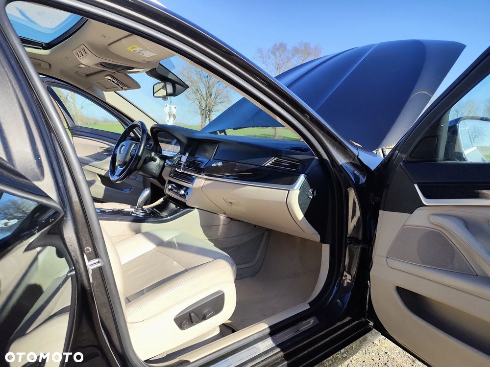 BMW Seria 5 520i Modern Line - 8
