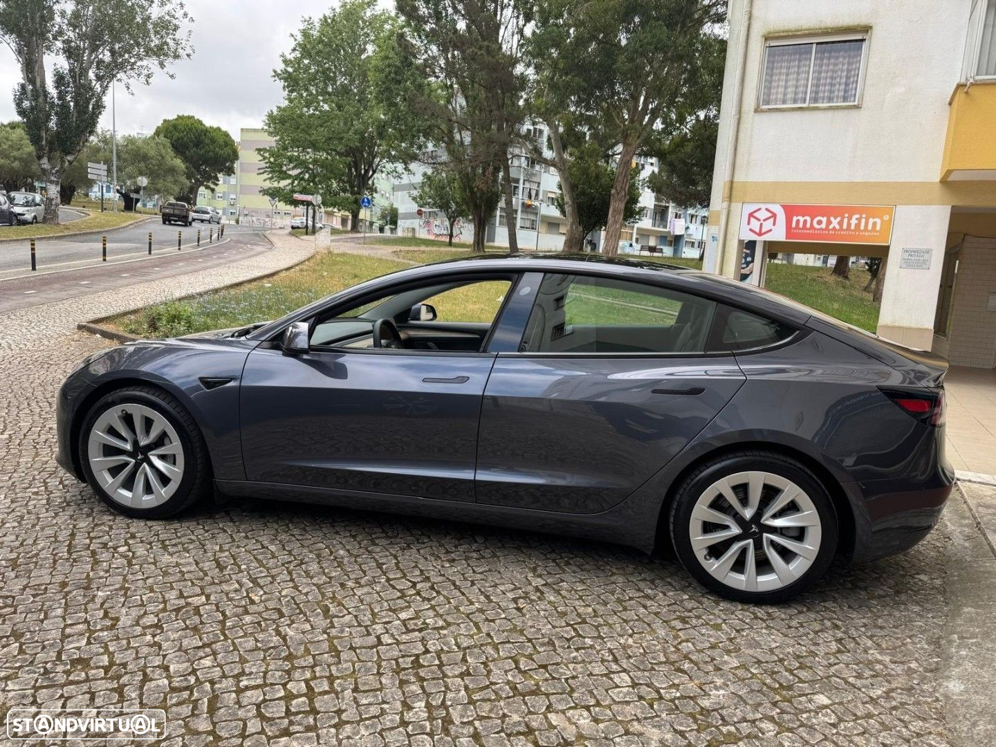 Tesla Model 3 Tração Traseira - 4