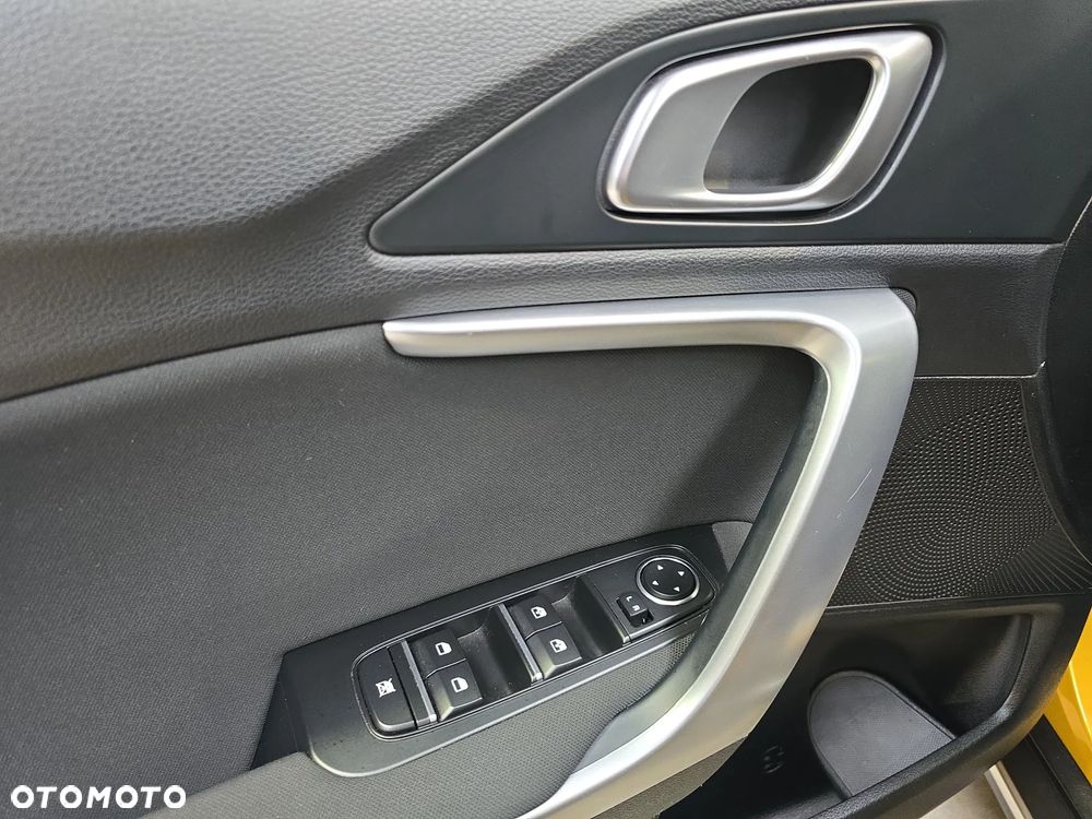 Kia XCeed 1.4 T-GDI M - 11