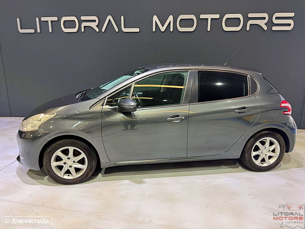 Peugeot 208 1.2 PureTech Style - 6