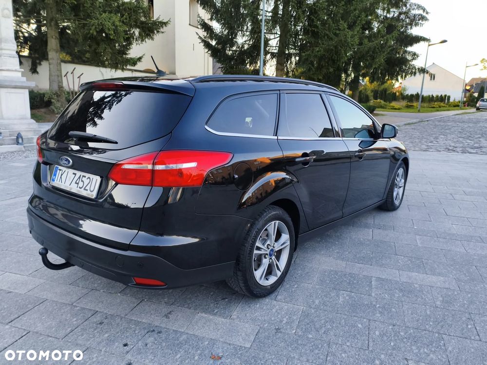 Ford Focus 1.6 TDCi DPF Start-Stopp-System Titanium - 9