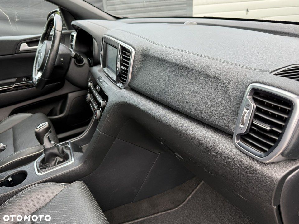 Kia Sportage 1.6 T-GDI GT Line 2WD - 32