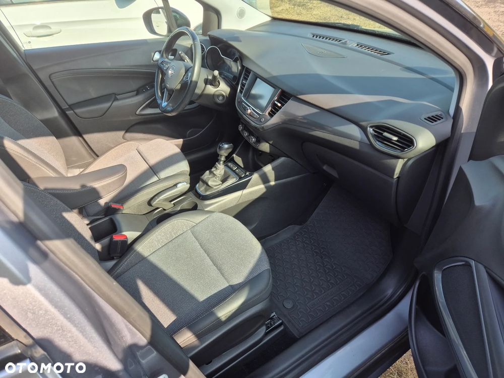 Opel Crossland - 9