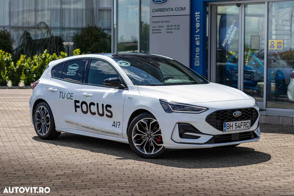 Ford Focus 1.0 EcoBoost MHEV ST-Line X - 12
