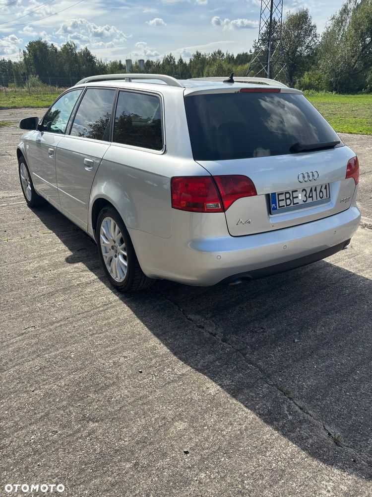 Audi A4 Avant 2.0 TDI DPF quattro - 8
