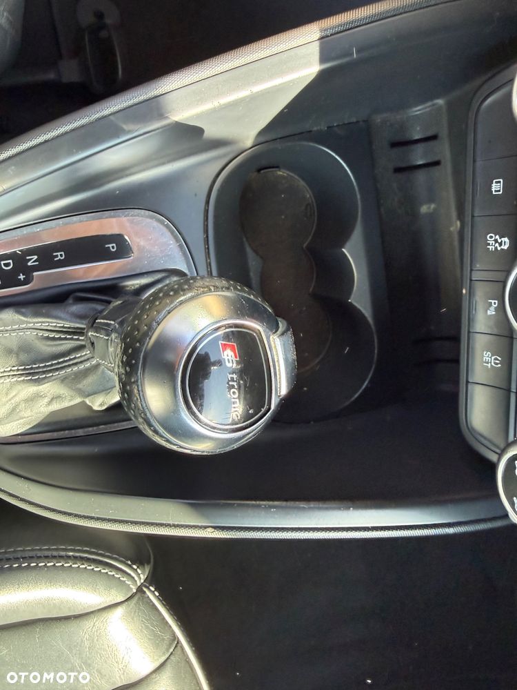 Audi A1 3-drzwiowe 1.4 TFSI S tronic S line edition m S line Sportpaket - 25