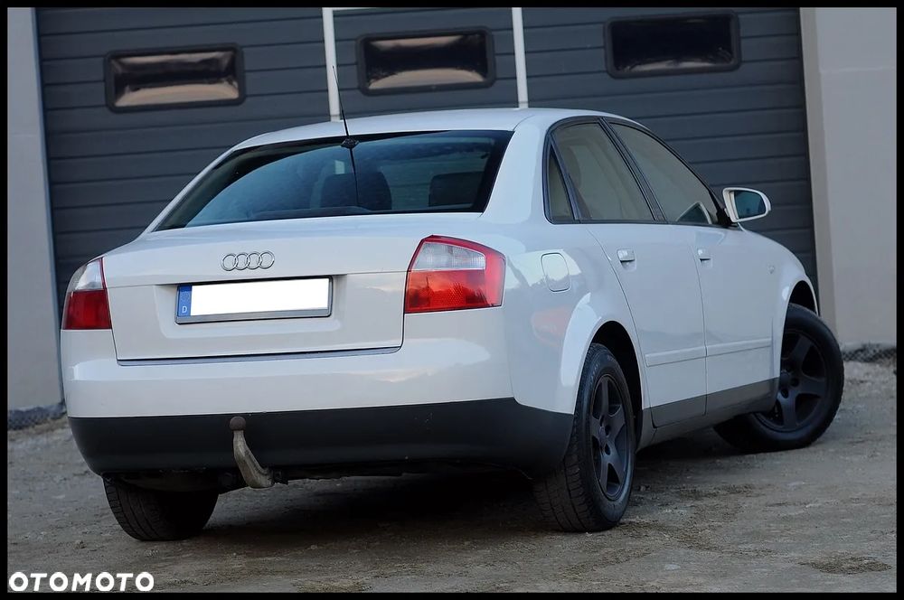 Audi A4 Limousine - 20