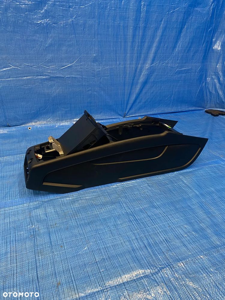 TUNEL ŚRODKOWY AUDI Q7 4L CZARNY 4L1863244C  EUROPA - 1