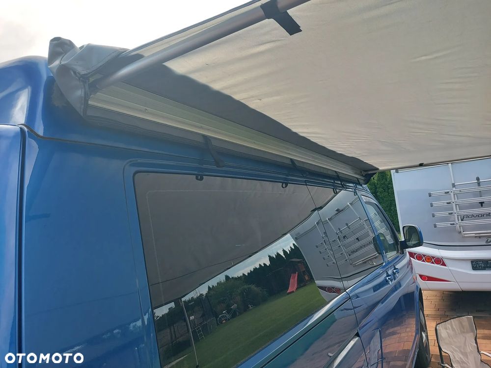 Volkswagen T5 Campervan - 5