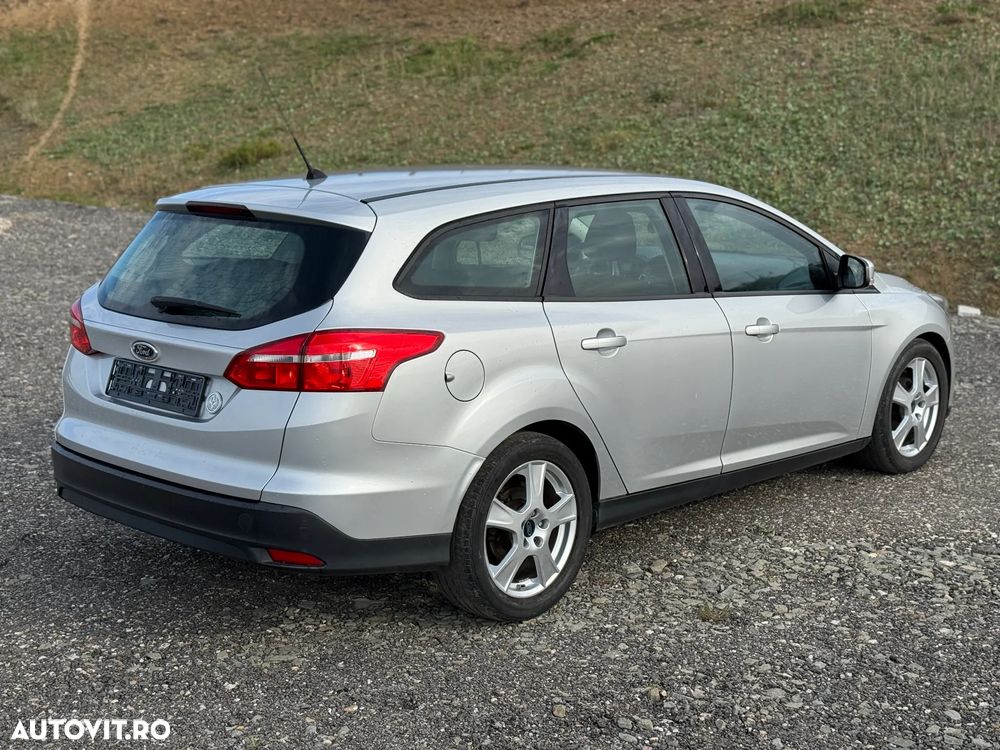 Ford Focus 1.5 TDCi DPF Start-Stopp-System Business - 7