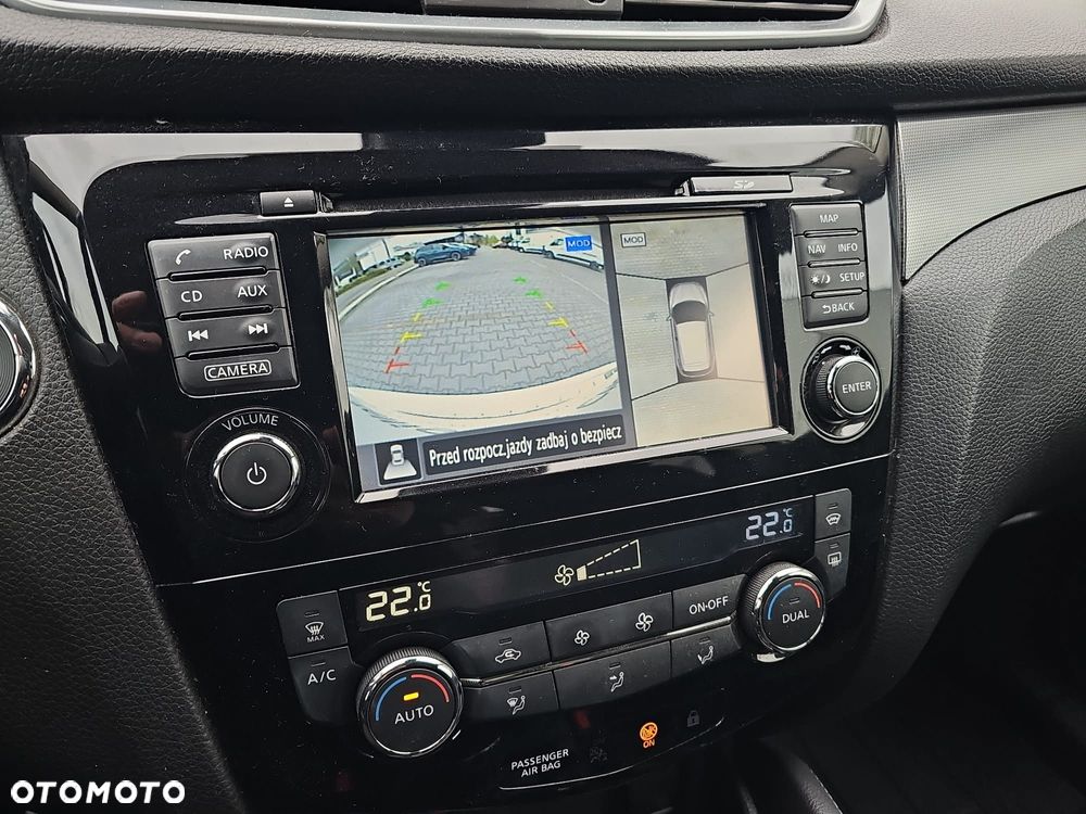 Nissan Qashqai 1.5 dCi N-Connecta - 11