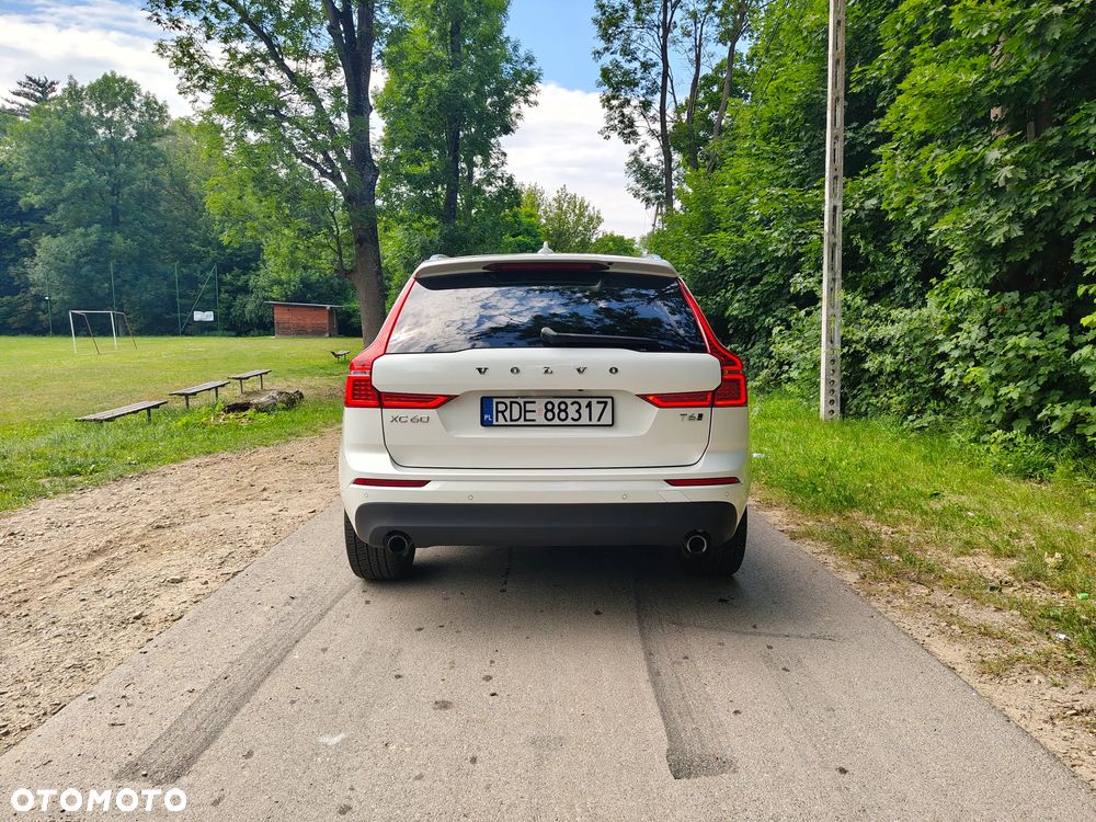 Volvo XC 60 T6 AWD Geartronic Momentum Pro - 5