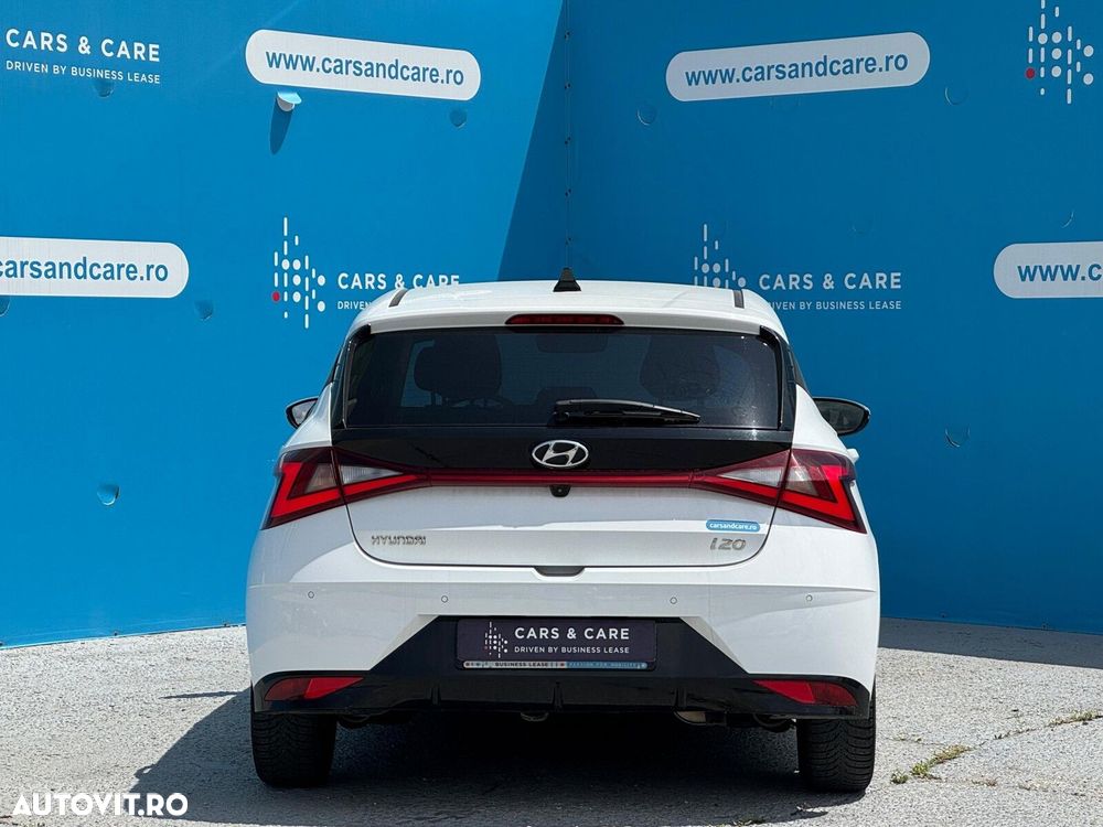 Hyundai i20 - 15