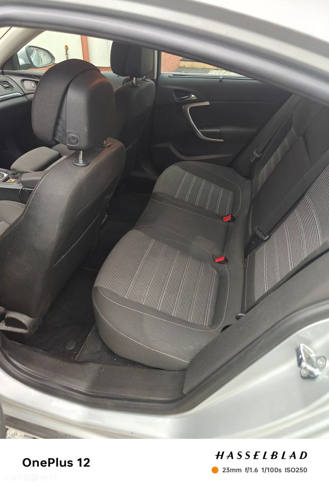 Opel Insignia - 10