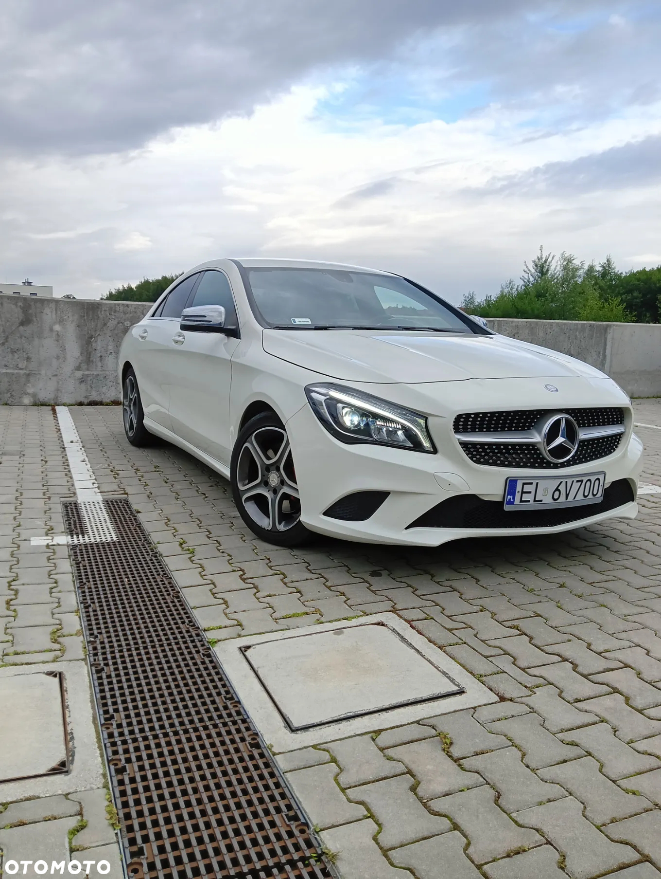 Mercedes-Benz CLA 250 7G-DCT - 7