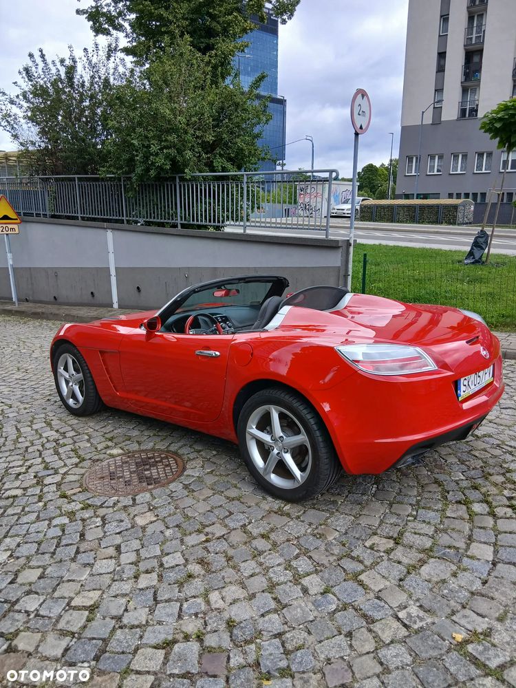 Opel GT 2.0 Turbo - 10