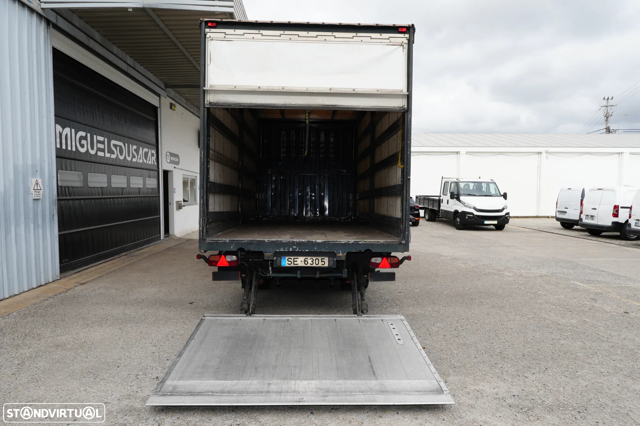 Iveco Daily Tractor Semi-Reboque 7000kg 3.0TD 150cv Plataforma - 6