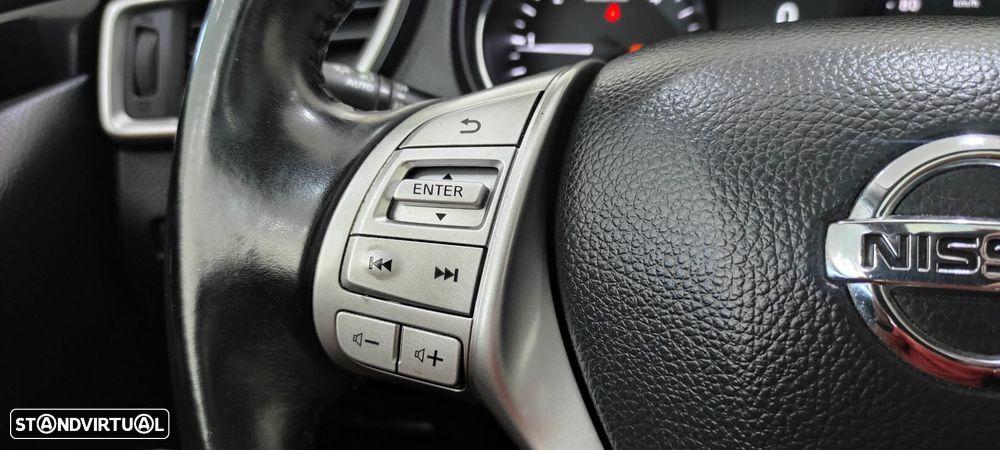 Nissan Qashqai 1.6 dCi Tekna Sport 18 S&S - 37