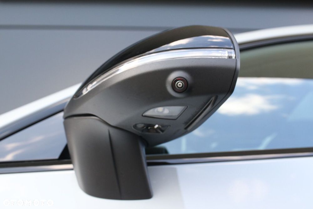 Mercedes-Benz CLE - 11