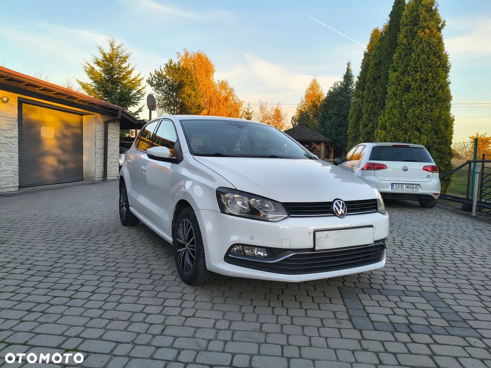 Volkswagen Polo 1.2 TSI Blue Motion Technology DSG Allstar - 22