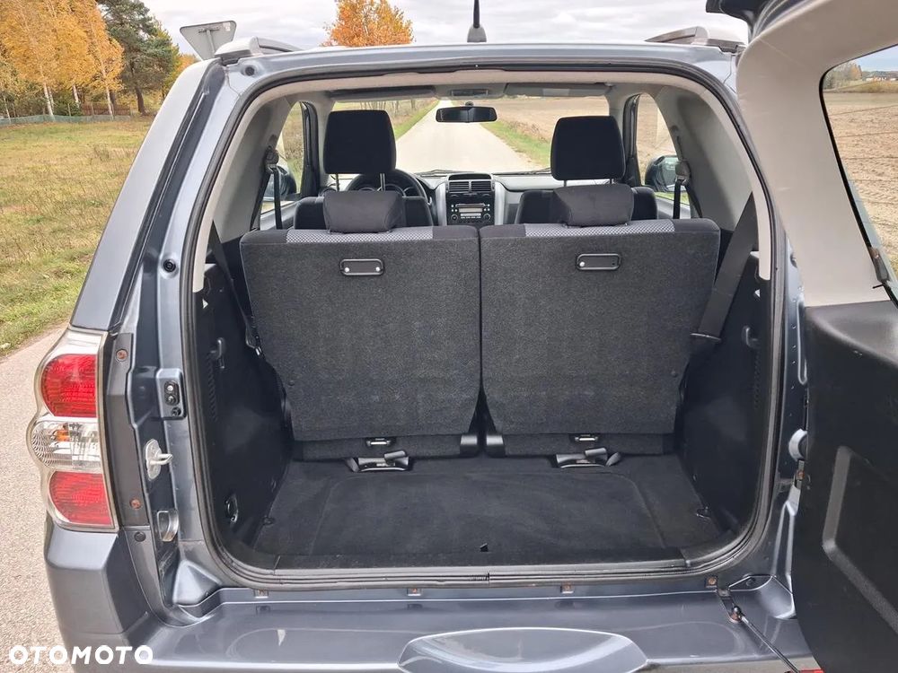 Suzuki Grand Vitara 1.9 DDiS - 29