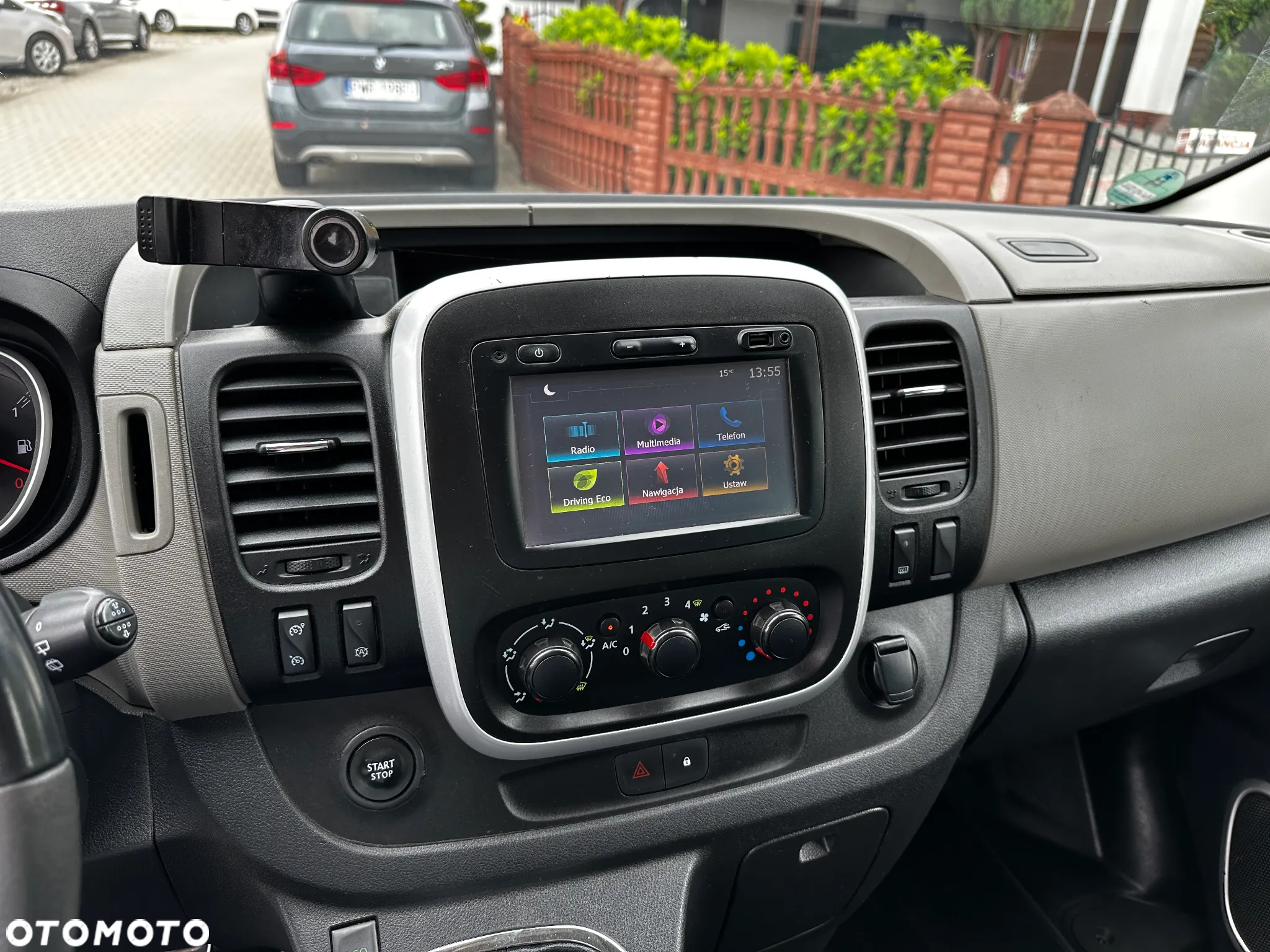 Nissan NV300 - 12