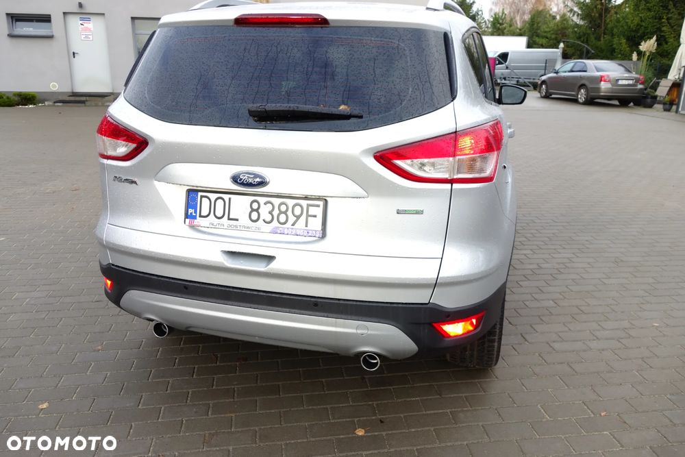 Ford Kuga 1.5 EcoBoost 2x4 Trend - 6