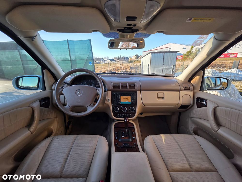 Mercedes-Benz ML 500 - 11