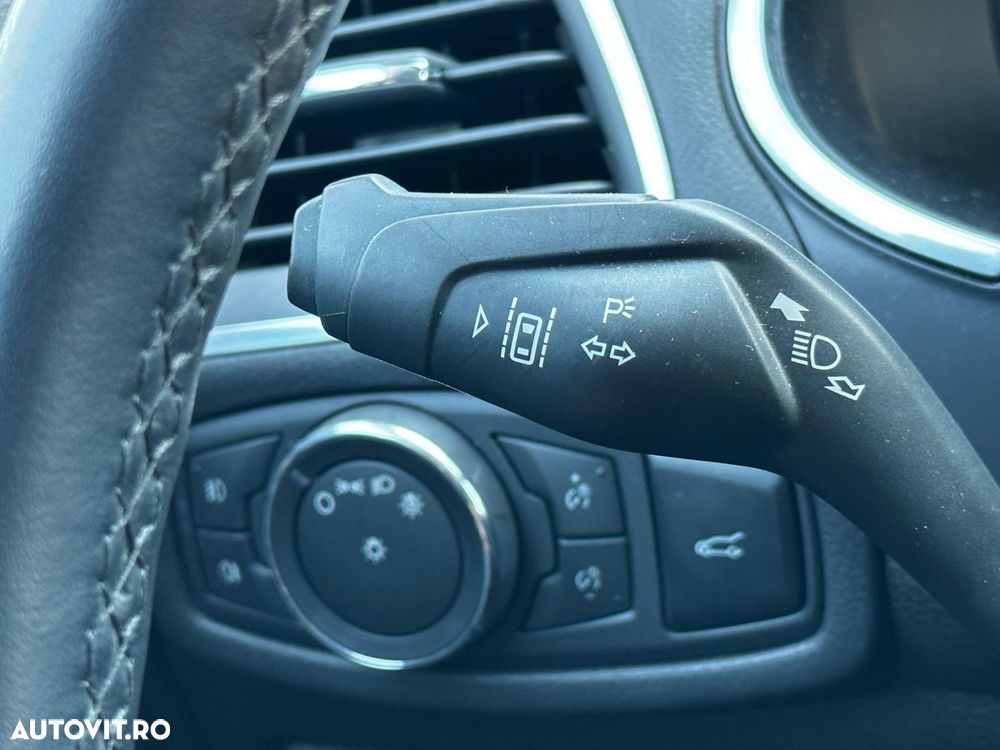 Ford Edge - 18