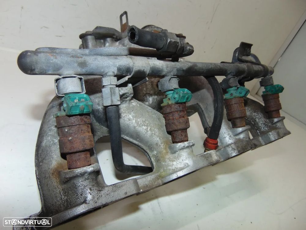 Volvo serie 200/700/900 colector admissão - 2