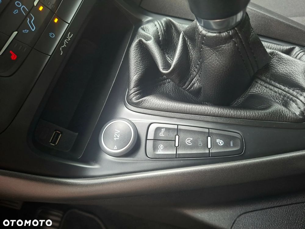 Ford Focus - 35