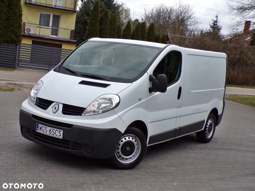 Renault TRAFIC - 11