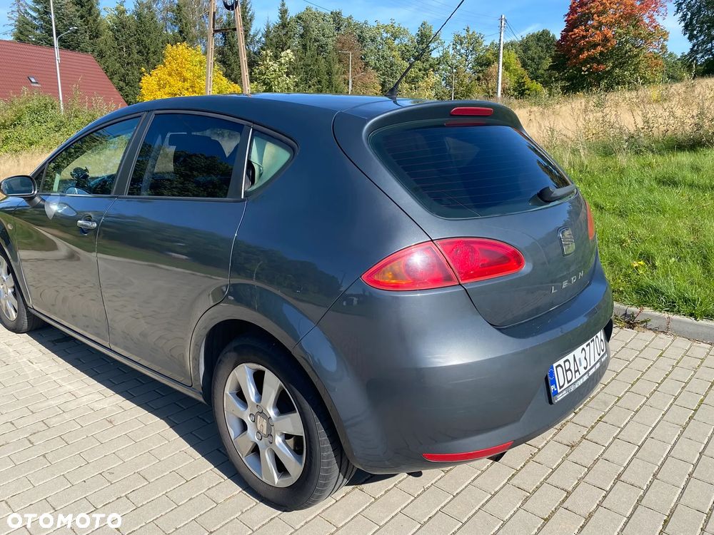 Seat Leon 2008 photo 4