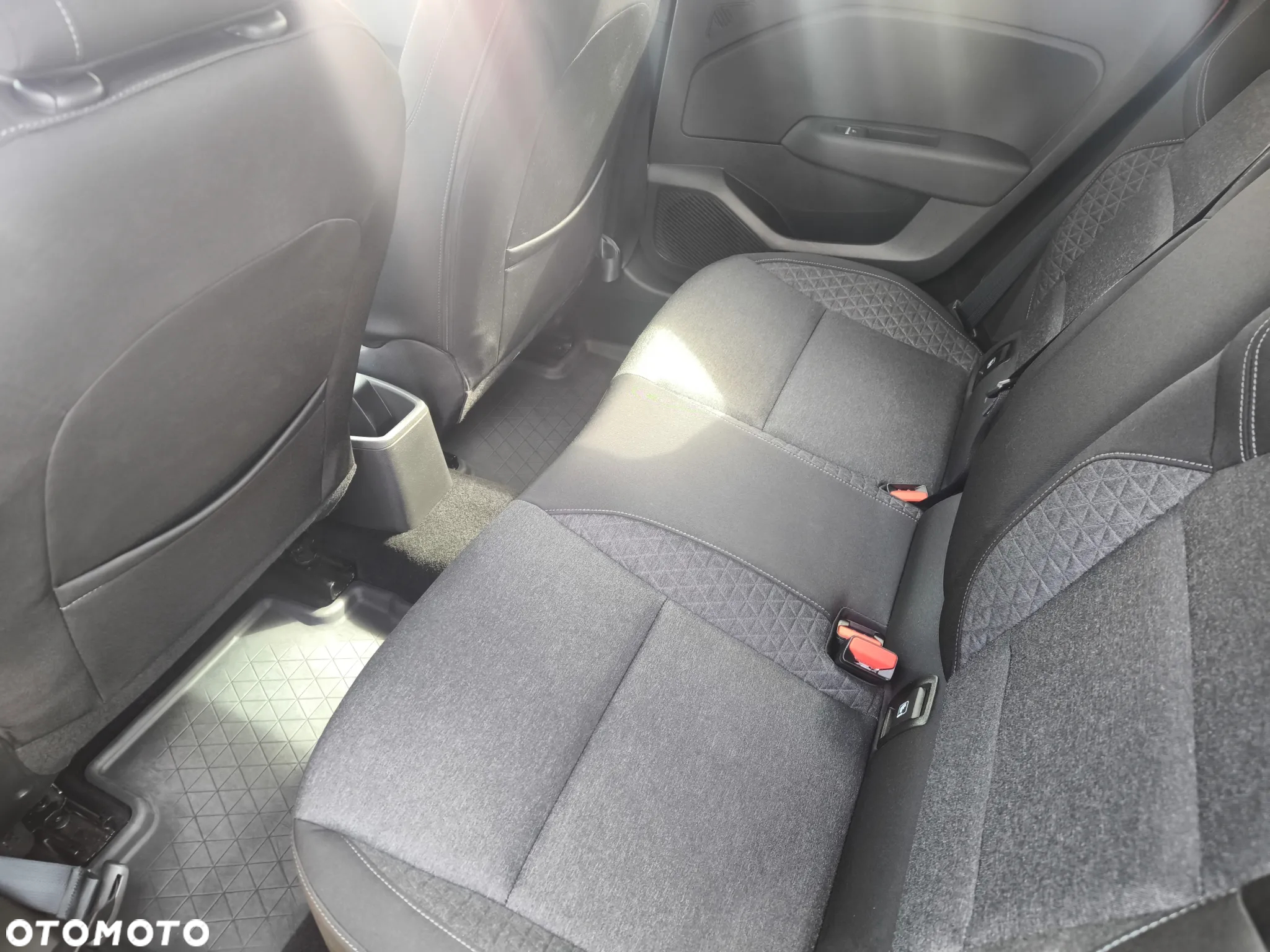 Renault Clio - 13