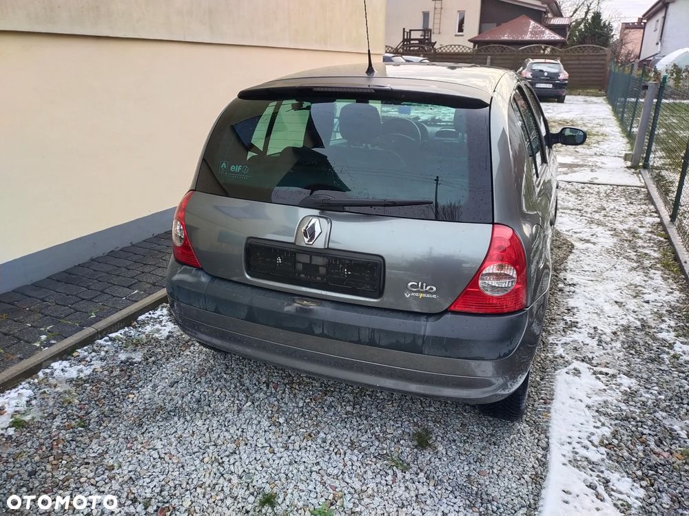 Renault Clio 1.2 16V Dynamique - 6