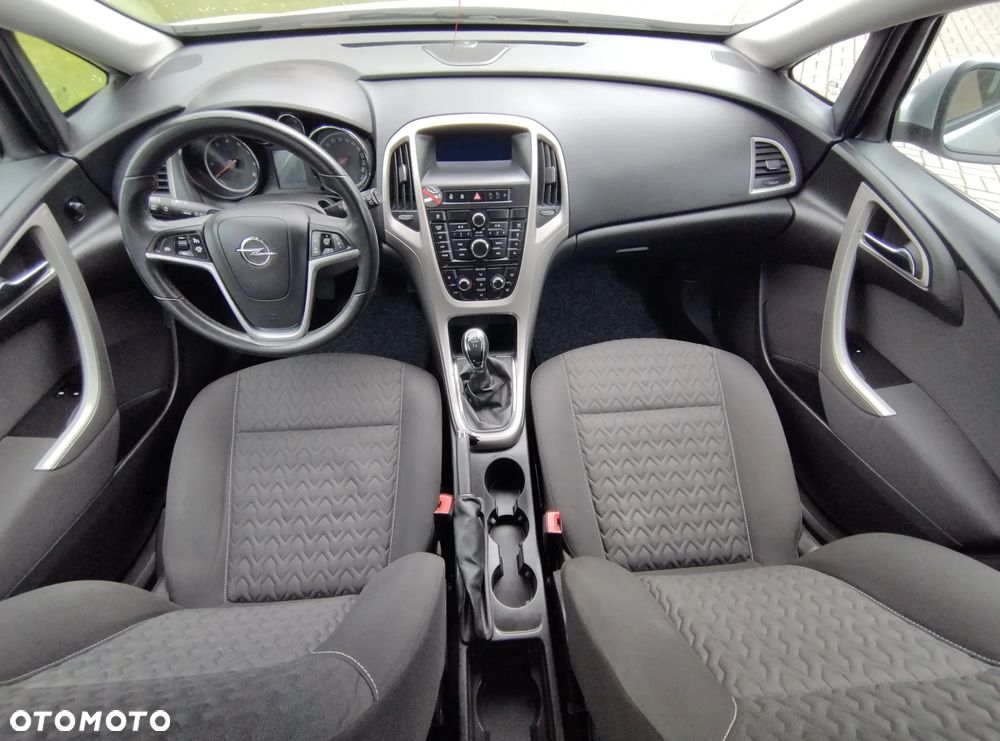 Opel Astra 1.6 Style - 34