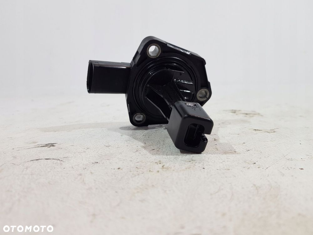 czujnik poziomu oleju 04l907660c vw skoda seat audi 2.0 tdi crl - 2