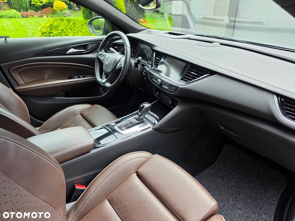 Opel Insignia 2.0 BiTrb D 4x4 Automatik Exclusive - 10