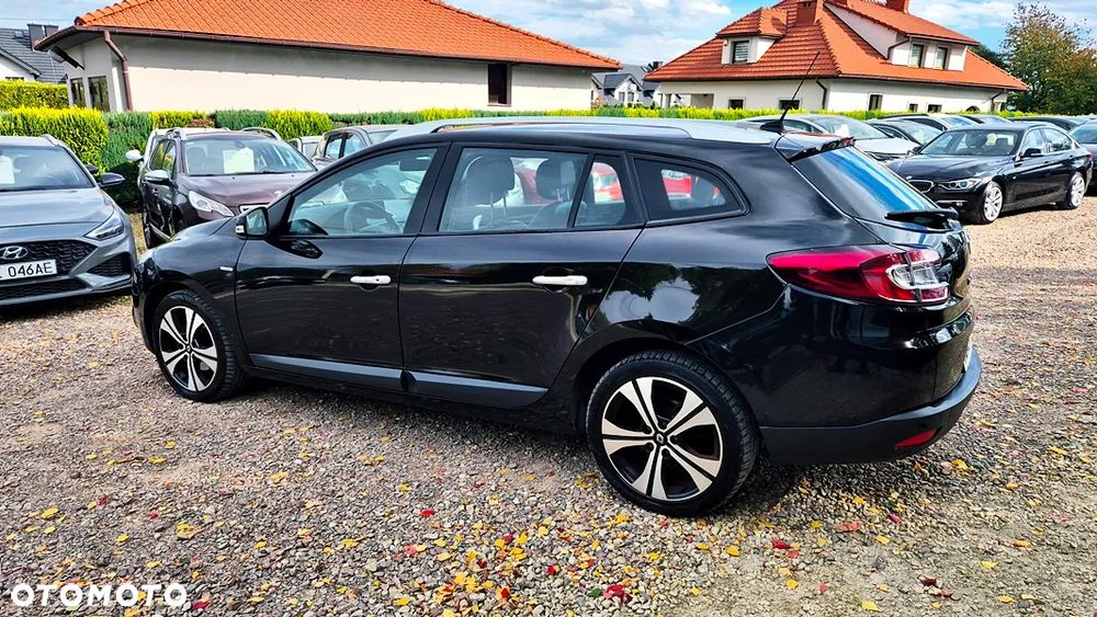 Renault Megane 2.0 16V Bose Edition CVT - 19