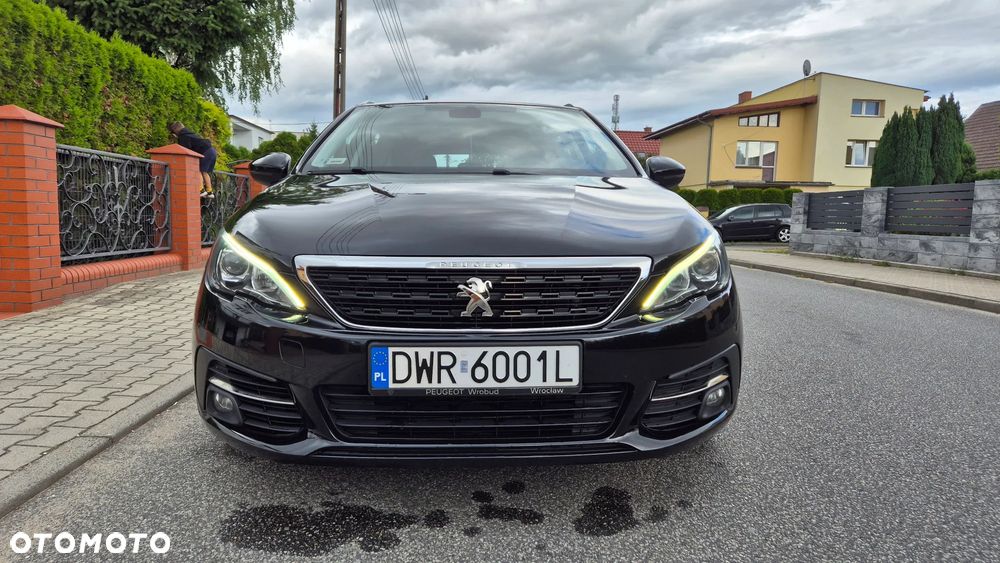 Peugeot 308 BlueHDi 130 Stop & Start Active - 8
