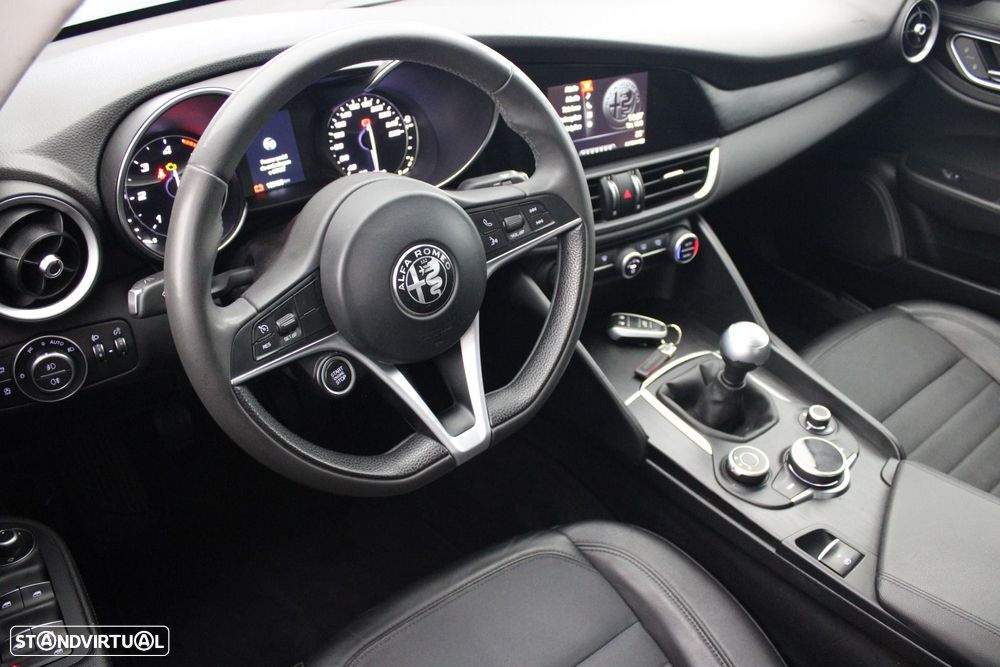 Alfa Romeo Giulia 2.2 D - 41