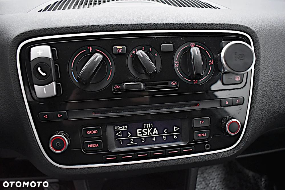 Volkswagen up! take - 20