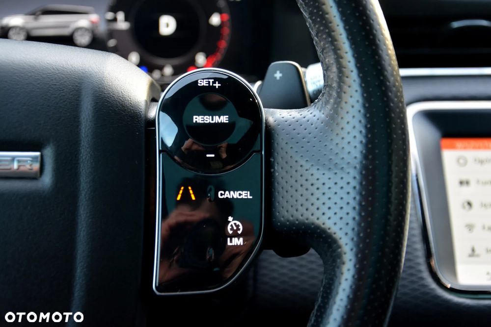 Land Rover Range Rover Evoque D150 R-Dynamic - 35