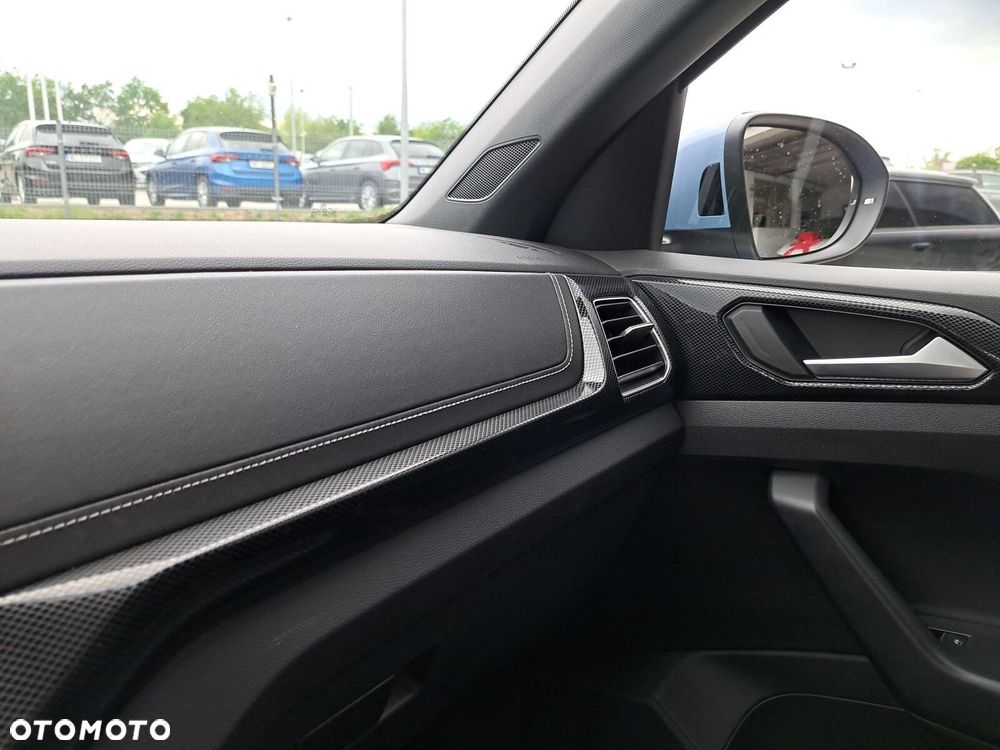 Volkswagen T-Cross - 33