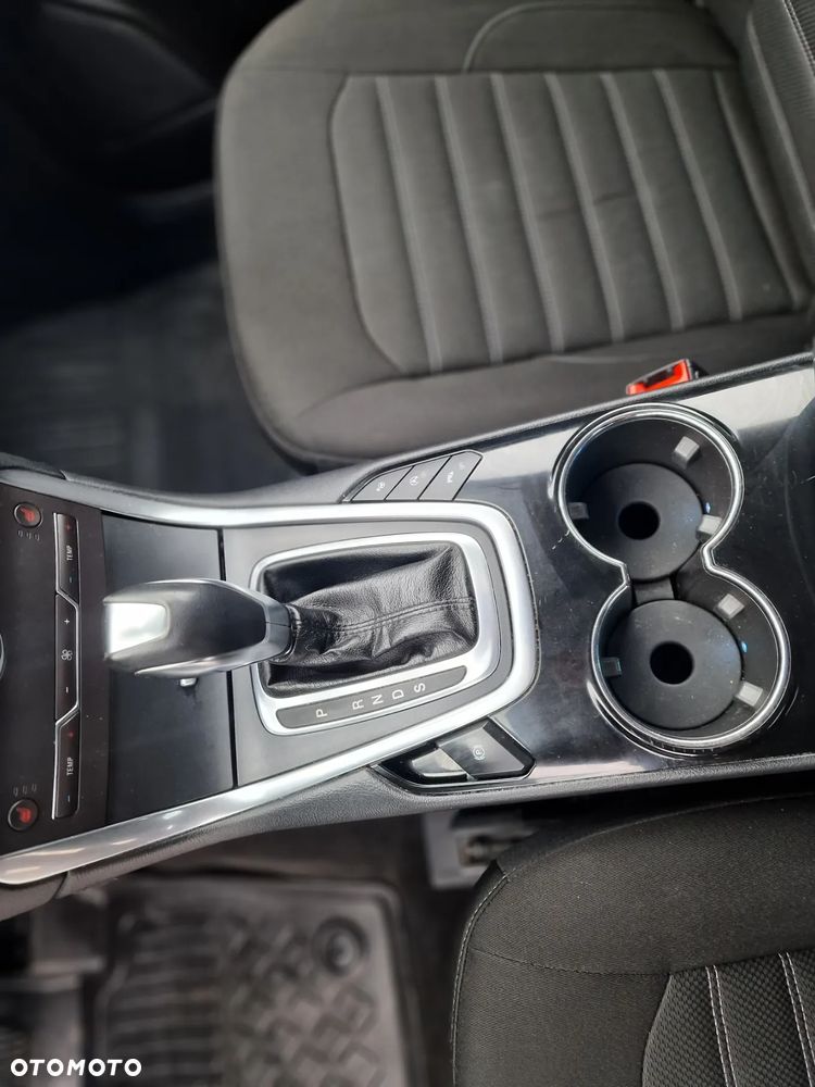 Ford Galaxy 2.0 TDCi 4WD Titanium PowerShift - 25