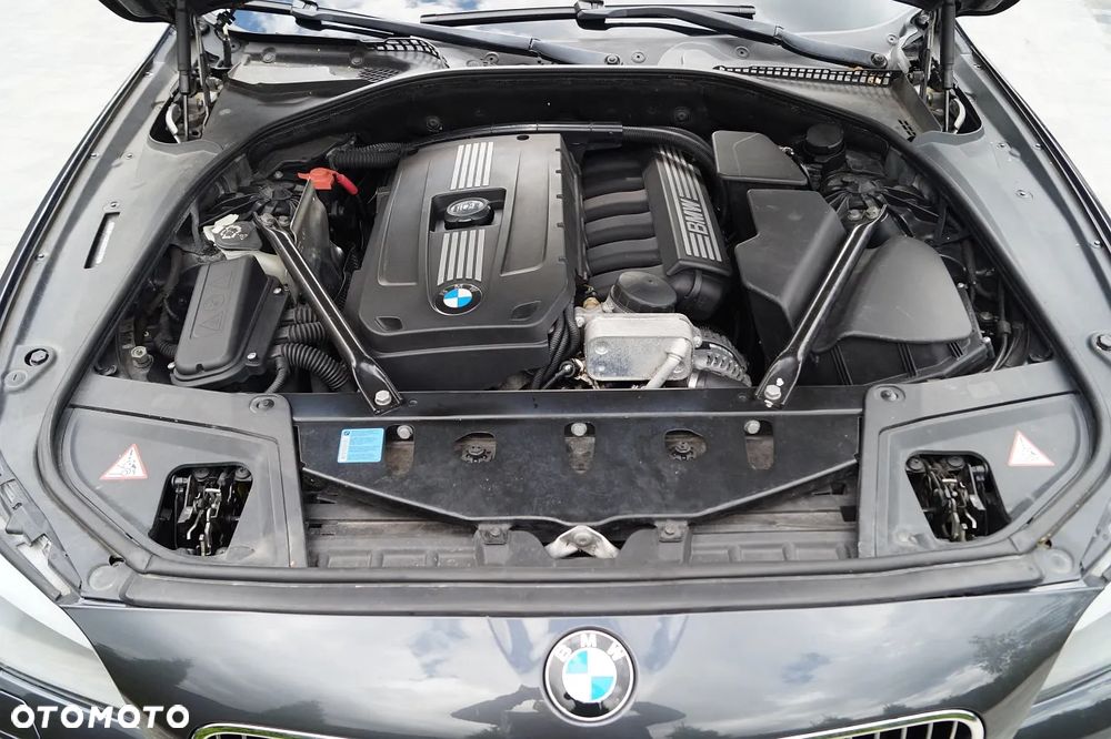 BMW Seria 5 - 25