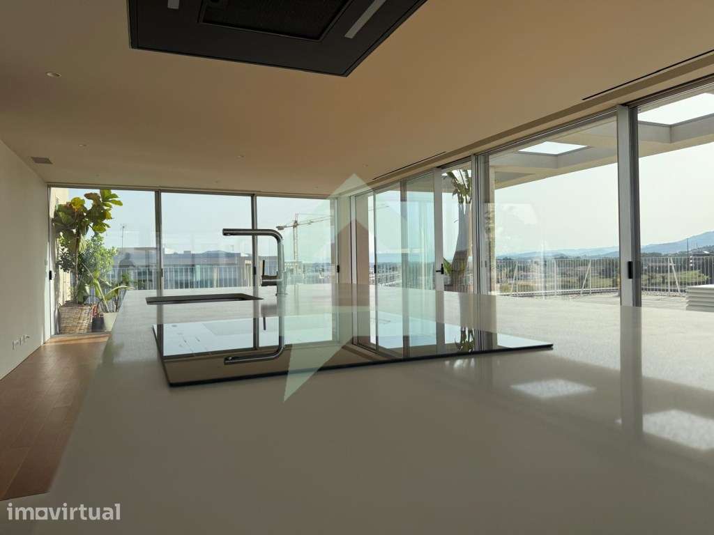 Apartamento T4 com vistas únicas em Barcelinhos, Barcelos. - Grande imagem: 5/40