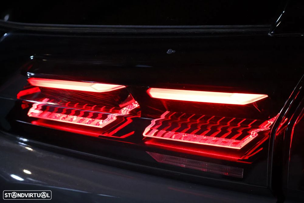 Peugeot 2008 1.2 PureTech Allure Pack - 11